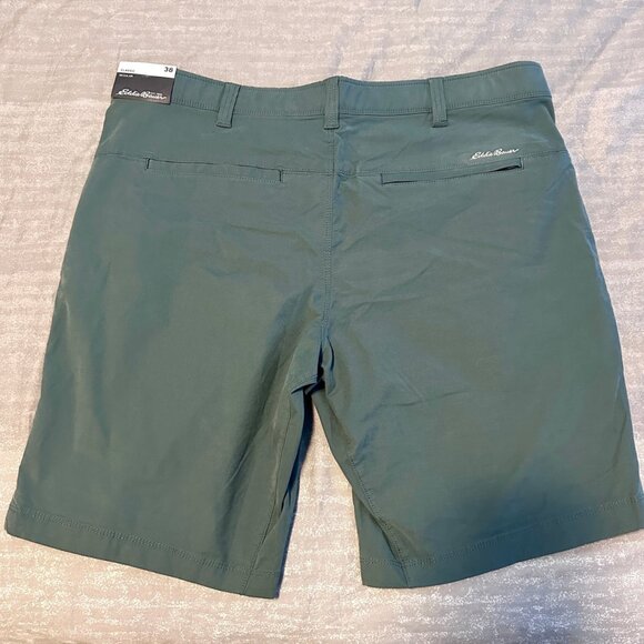 NWT Eddie Bauer Voyager Flex Chino Shorts in Evergreen, Size 38 - Picture 4 of 6